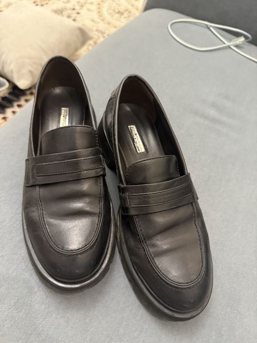 Продам лоферы 15000