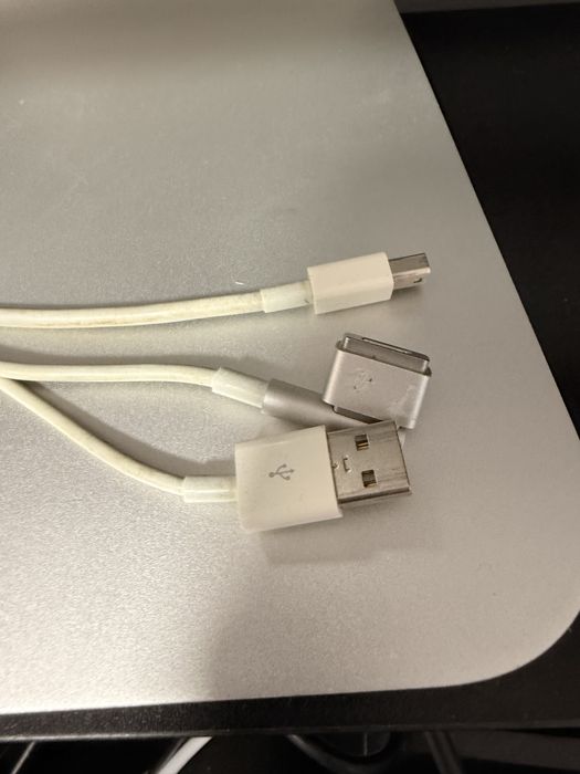 Apple Cinema Display 27”