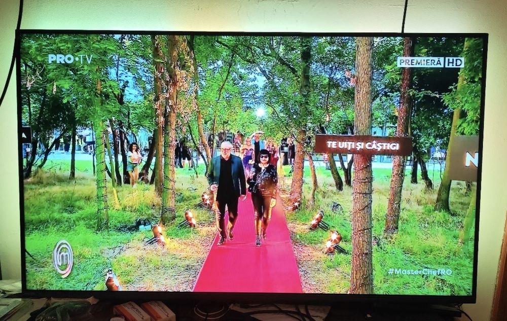 Tv 140cmSmart4K Ultra HD nou la cutie