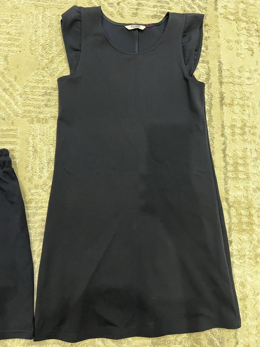 Продам сарафан школьную