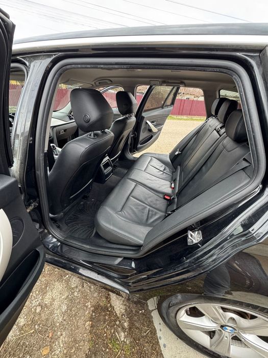 BMW 320d Touring (Combi) – Automat – 2015