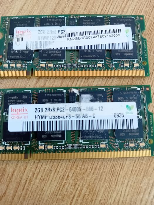 2 buc Memorii laptop a cate 2 Gb PC2.