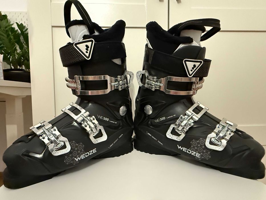 Clăpari schi Wedze WID 300 – Women Fit, negri, Marime 25.5