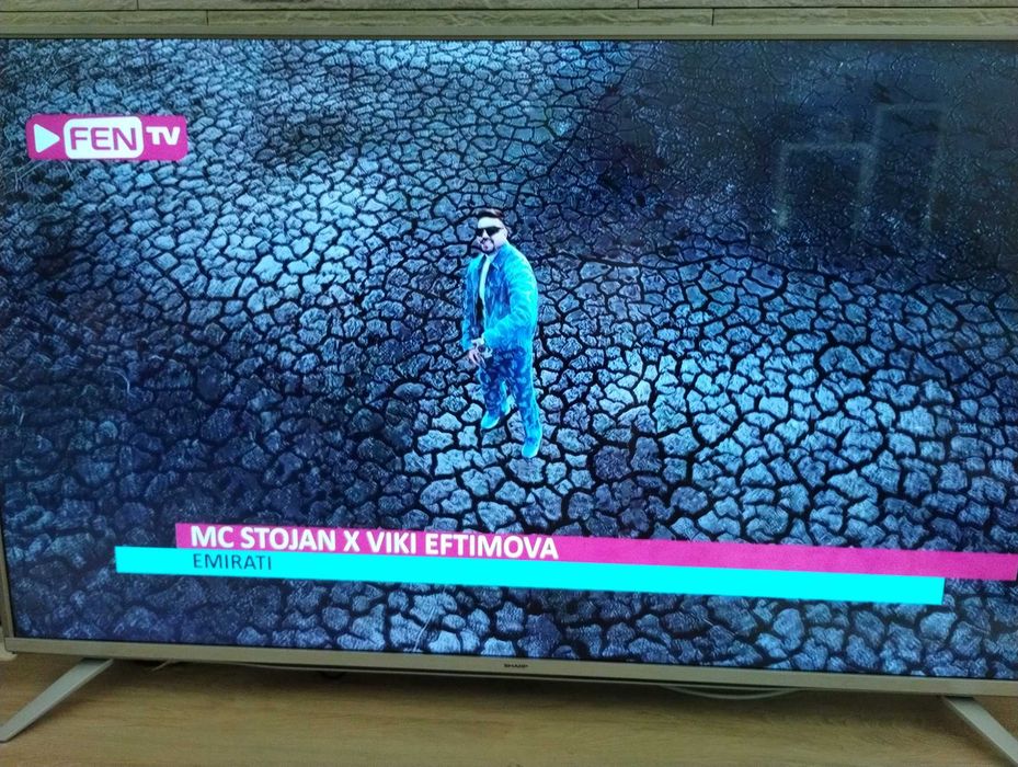 Телевизор Sharp 55"
