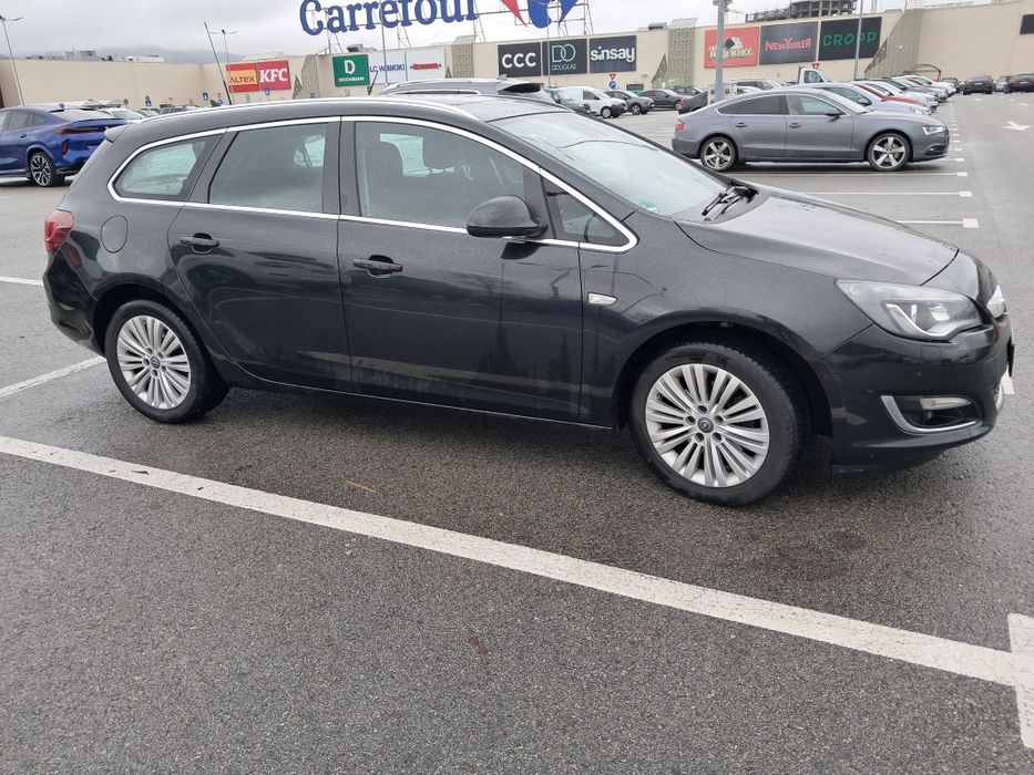 Opel Astra j 2014 euro 6.fara Adeblue.Pret Negociabil. ..