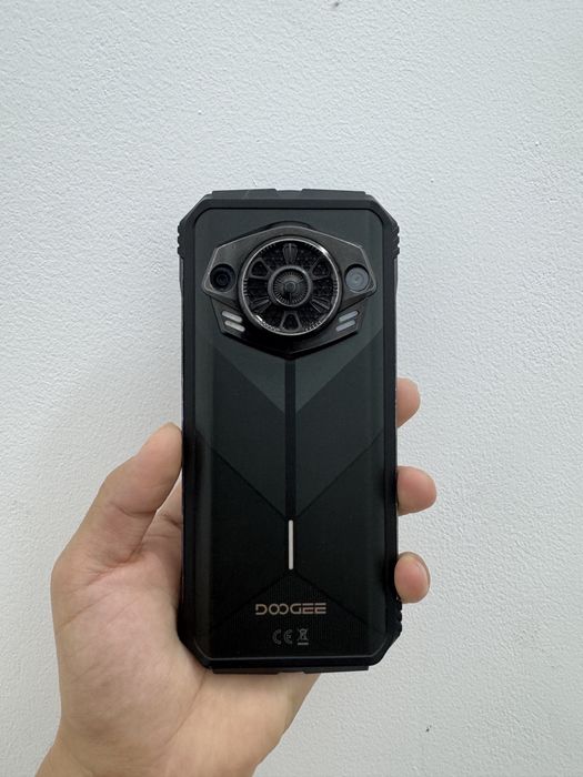 Смартфон DOOGEE S PUNK 6 ГБ/256 ГБ