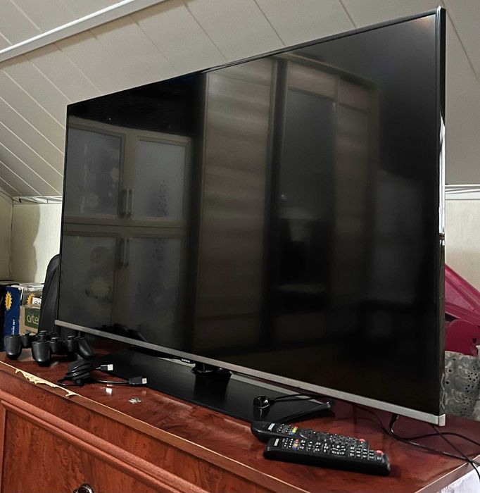 Телевизор Samsung