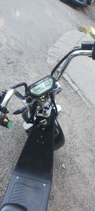 Vând scuter electric