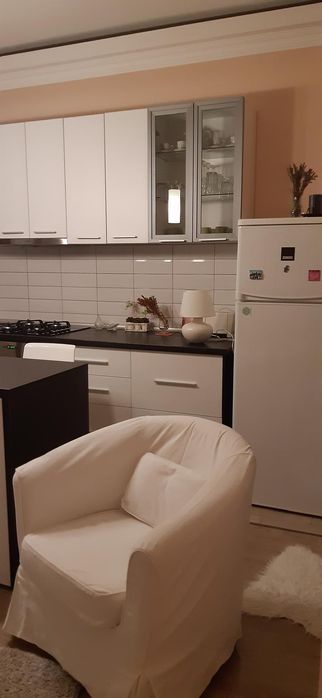 Închiriere garsonieră Bucureștii Noi