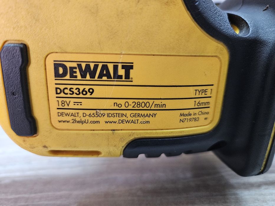 Dewalt Саблен Трион DCS369 18V.
