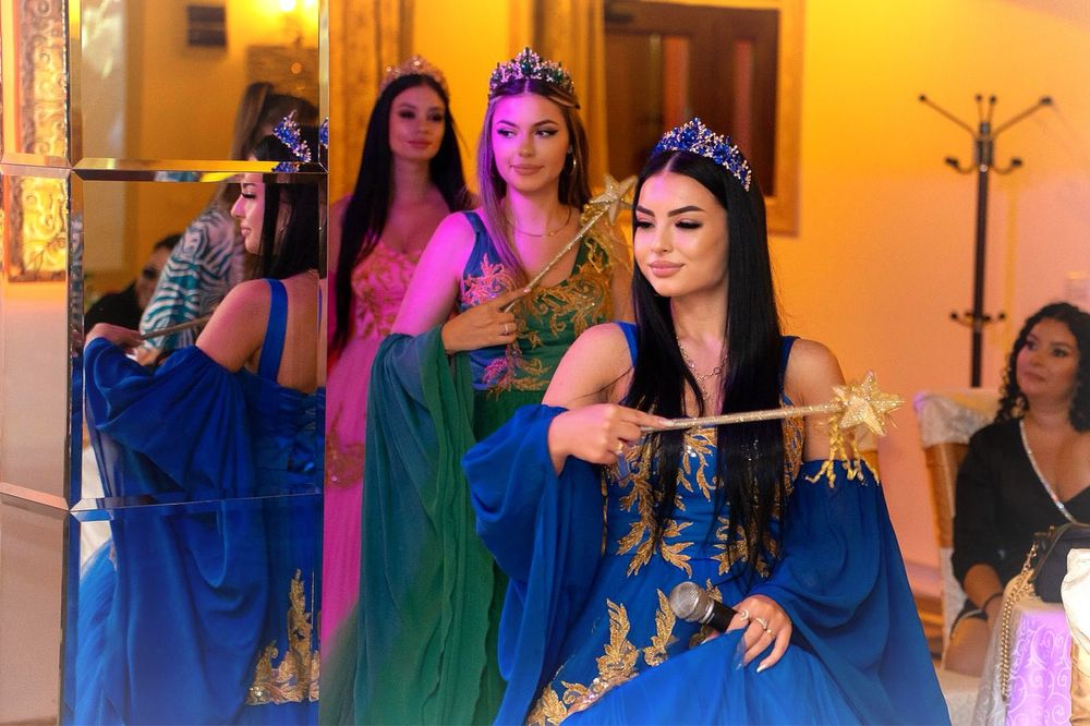 Ursitoare Botez ** 320 lei **