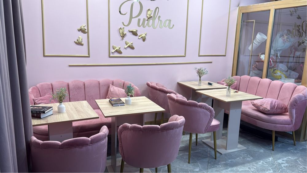 Продам цветочный с кофейней