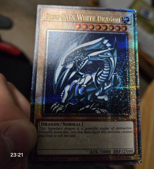 Yu-gi-oh! blue eyes white dragon QSR
