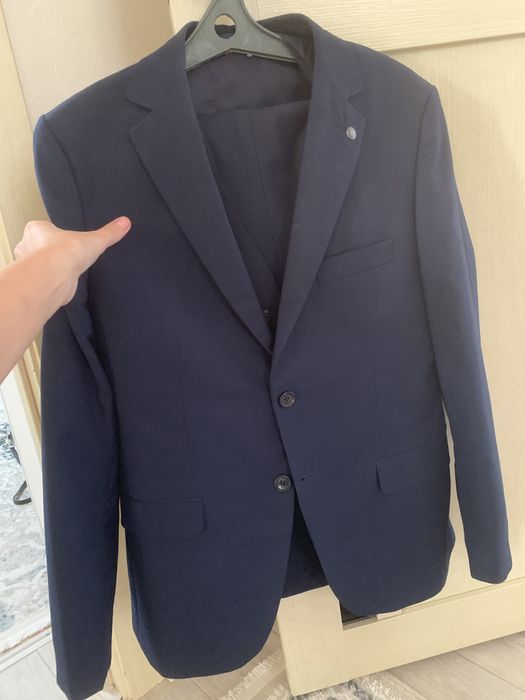 Школьный костюм тройка