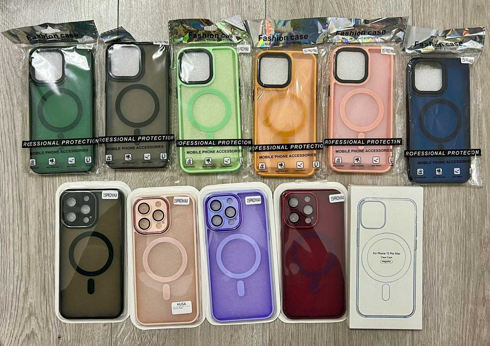 Huse MagSafe iPhone 11 / 12 / 13 / 14 / 15 Pro Max