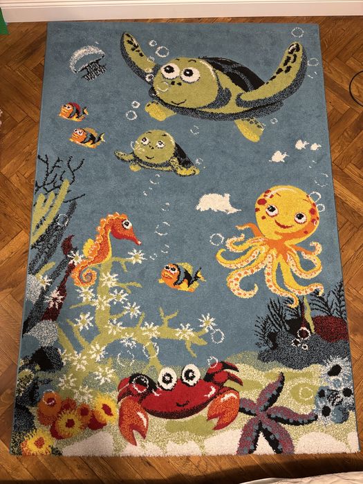Детски килим с морски десен