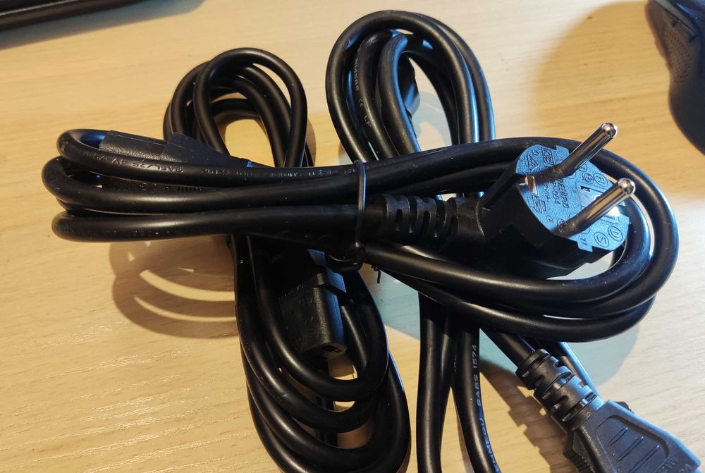 Кабель питания для компьютеров и оргтехники