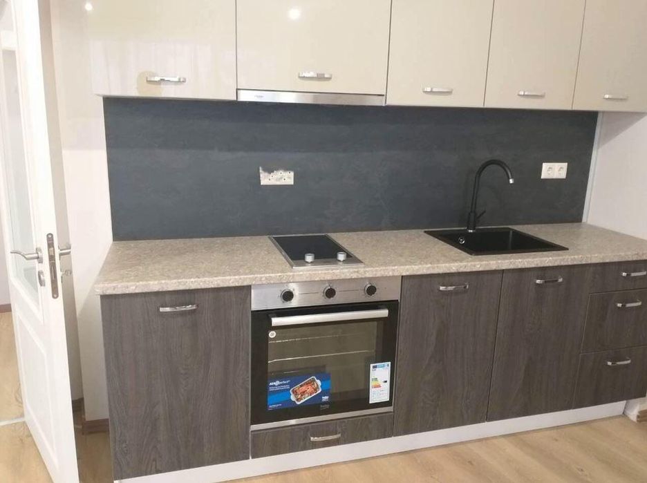 Дава се под наем Двустаен апартамент в Варна, Колхозен пазар - 68 кв.м за 650 € - Снимка #2