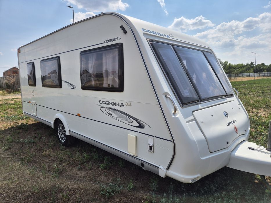 Rulota compass 524 2009 4/5 locuri