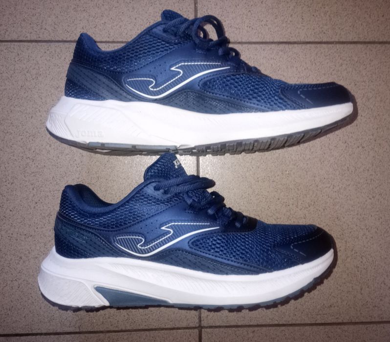 Adidasi barbati marimea 42