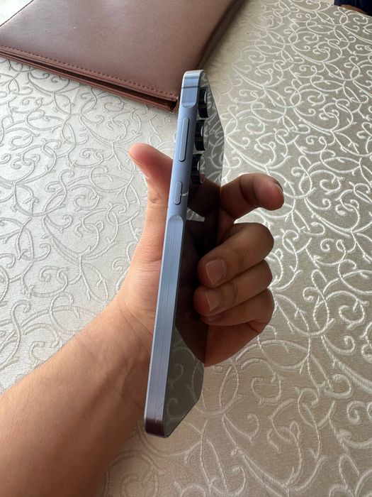 Samsung Galaxy A55 5G va Galaxy Fit3