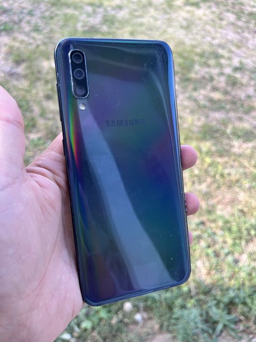 Samsung a50 64 gb