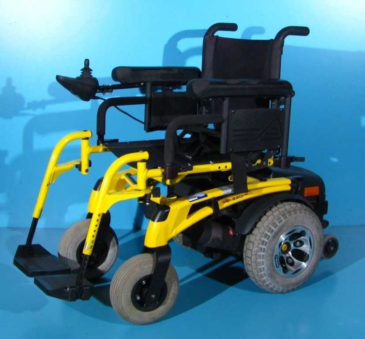 Carucior electric handicap Quickie