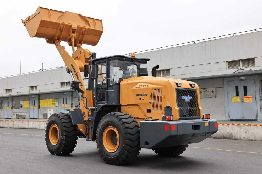 3,2 куб. Фронтальный погрузчик LONKING модель ZL50HC