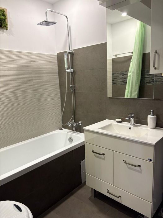 Apartament 2 camere, decomandat, ultracentral