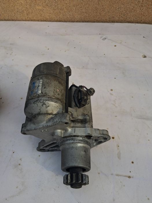 Стартер карина е