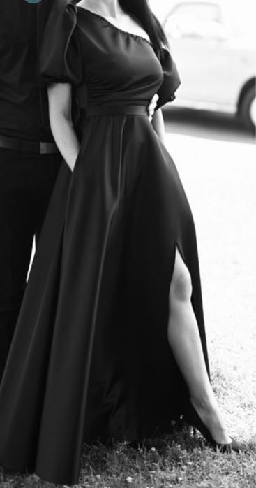 OFERTA Vand  2 rochii elegante