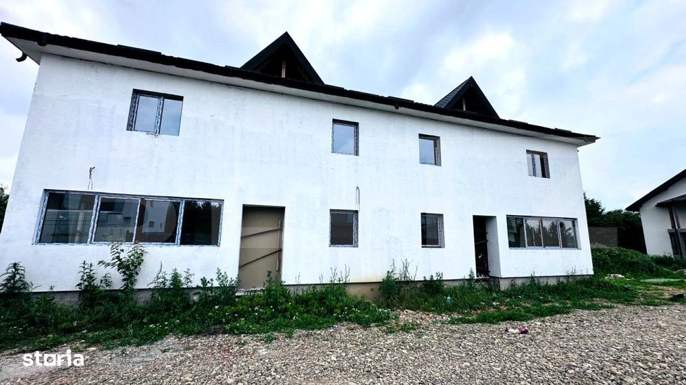 Duplex 4 camere 120 mp utili in Valea Ursului