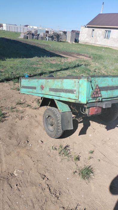 Продам прицеп  Б . Д