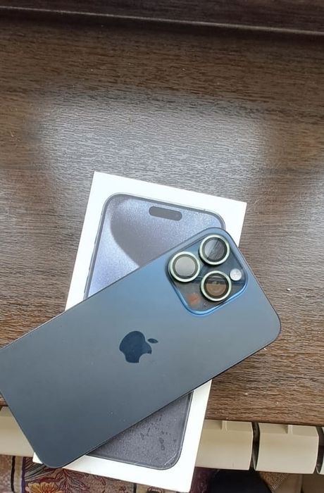 Айфон 15 про мах