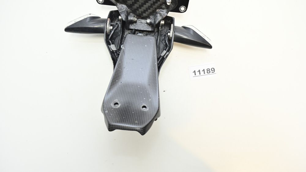Suport Numar Inmatriculare  Carbon  Semnalizari Ilmberger Ducati