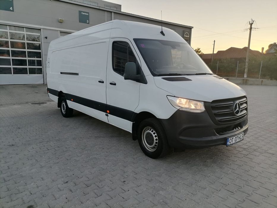 Mercedes Sprinter XXL an 2020 - Proprietar - Clima - Navigatie