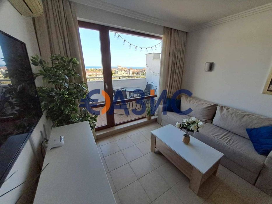 Апартамент с 1 спалня, 7-ми етаж, "Emerald Beach Resort & Spa",