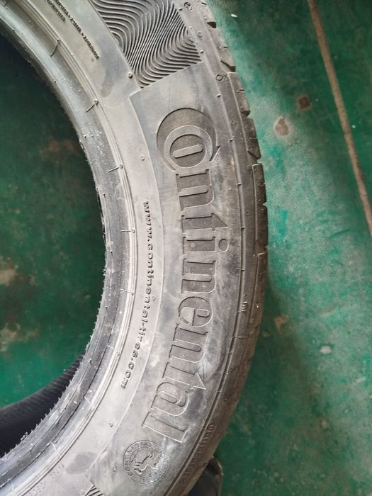 Продаю шины летние Continental 225/60/17