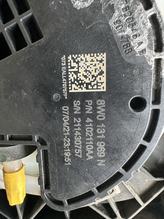 Rezervor AdBlue Audi A4 A5 B9 2020 cod 8w0131969n