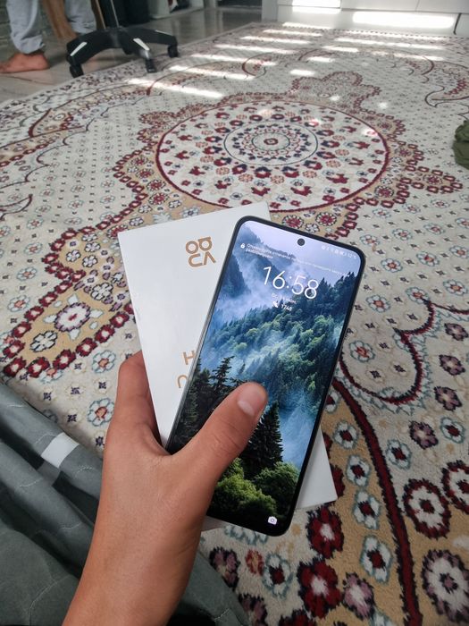 Продам HUAWEI 10 SE
