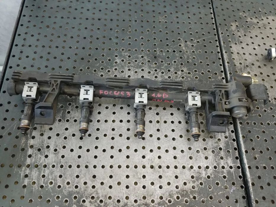 rampa cu injectoare 1.6b pnda ford focus 3  vp8a6u-ab  0280158207