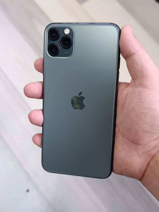 Iphone 11 Pro Max 100% ideal srochna sotladi