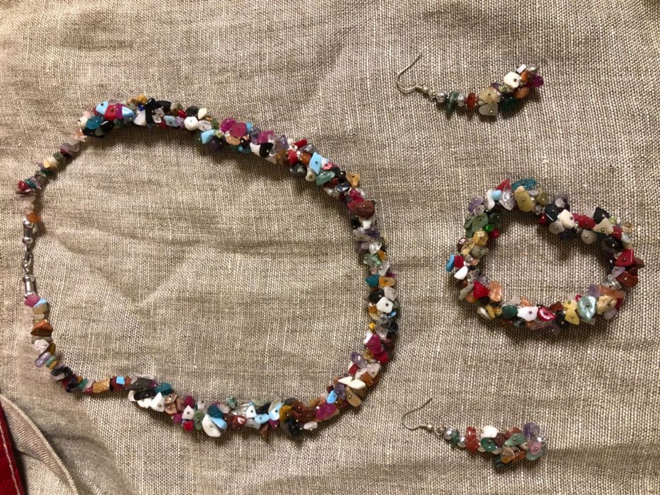 Бижутерия из камня