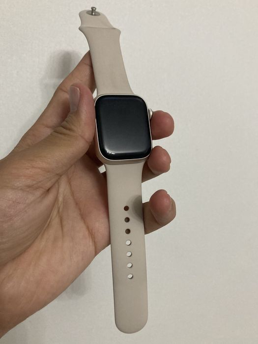 Apple watch series 8