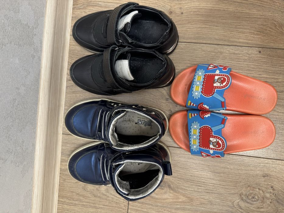 Продам обувь на девочку р 26-27