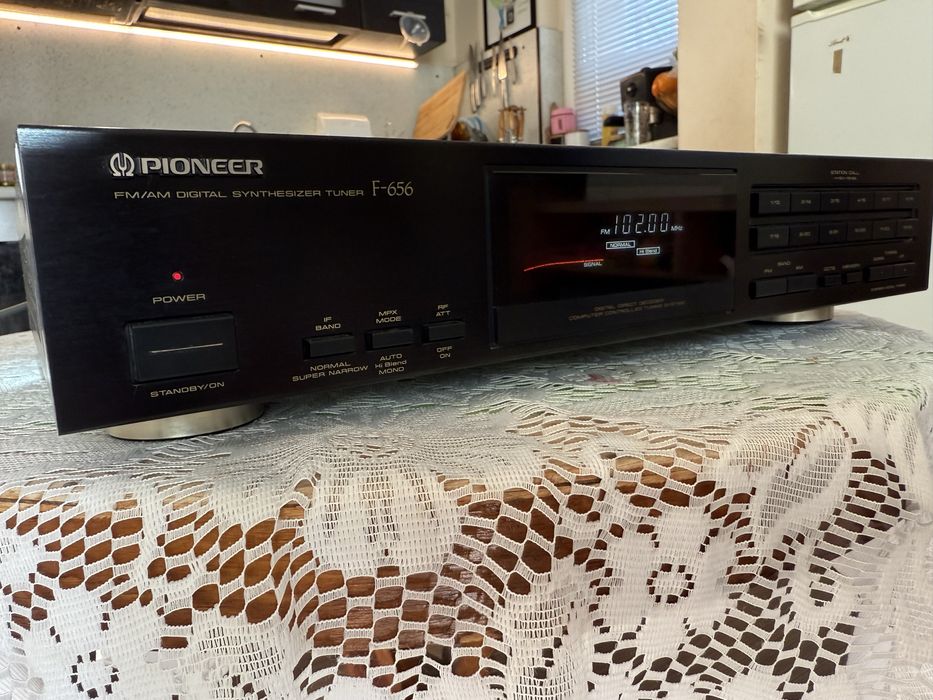 Тунер Pioneer F-656