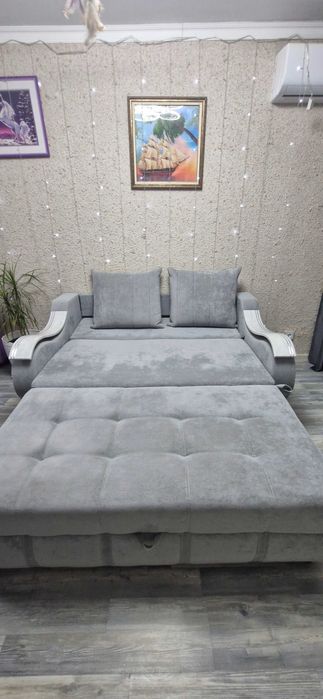 Продам диван раздвижной еврокнижка