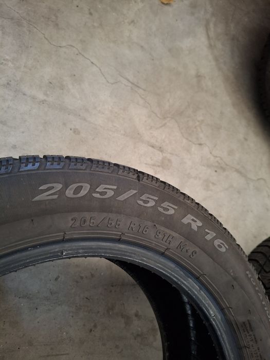 2 Anvelopele de iarnă 205 55 r16 Pirelli