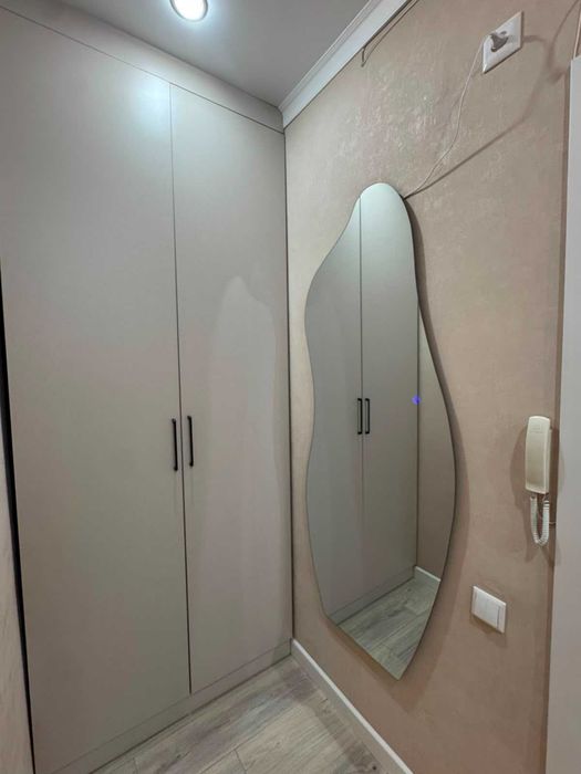 продам 3 комнатную квартиру