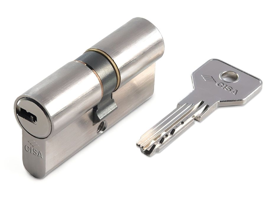 Замки личинки на двери